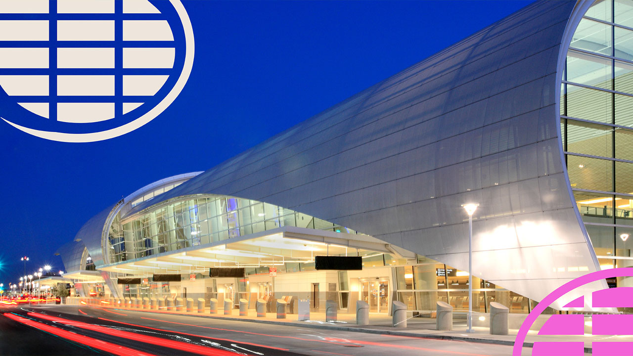 A view of a San José airport at night.