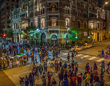 Experience Austin’s <br />Hidden Haunts