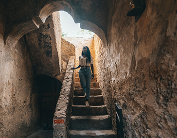 Turn Sightseeing Into Fright-Seeing