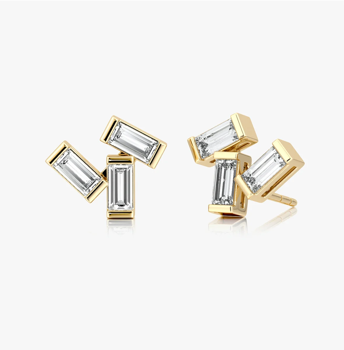 BAGUETTE CLUSTER STUD IN YELLOW GOLD