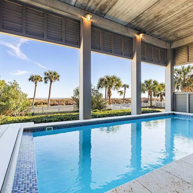 Book a waterfront vacation home in Galveston
