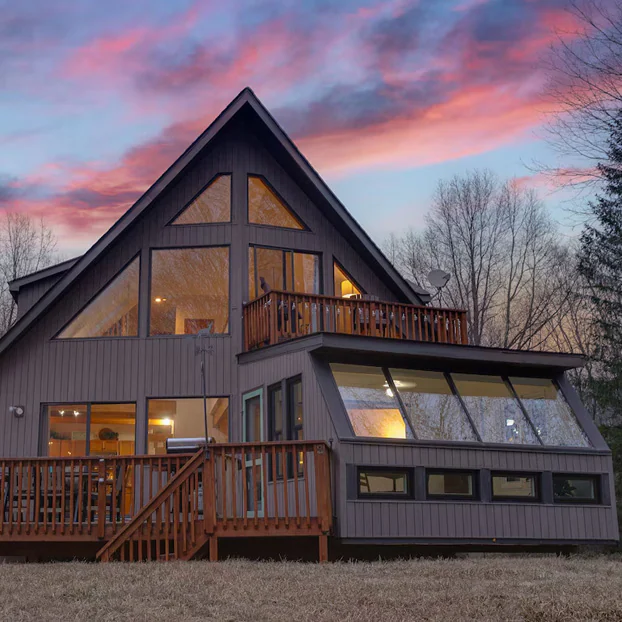 Book this home in ‘Pocono’ Mountains, PA