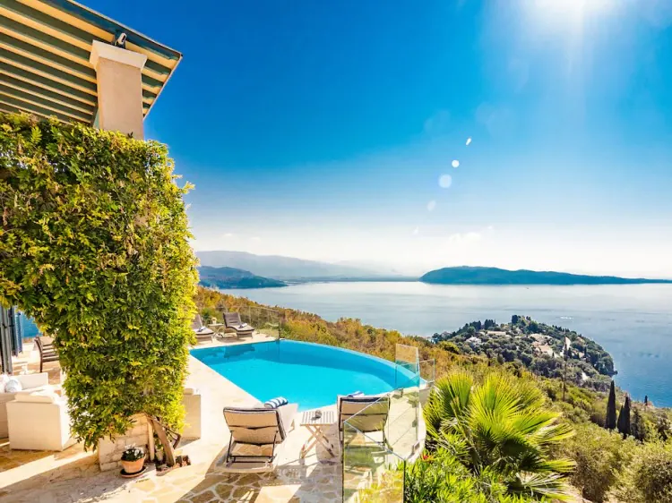 Warm waterfront stays