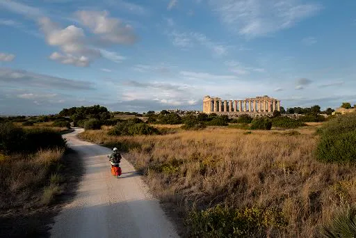 Unpack the biggest travel trends shaping 2026