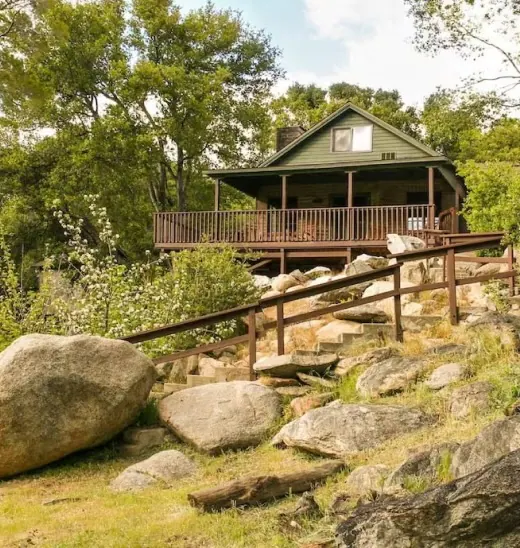 Find last-minute deals in the country