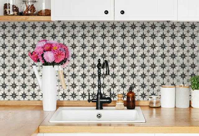 Easy Peel & Stick Backsplash Tile