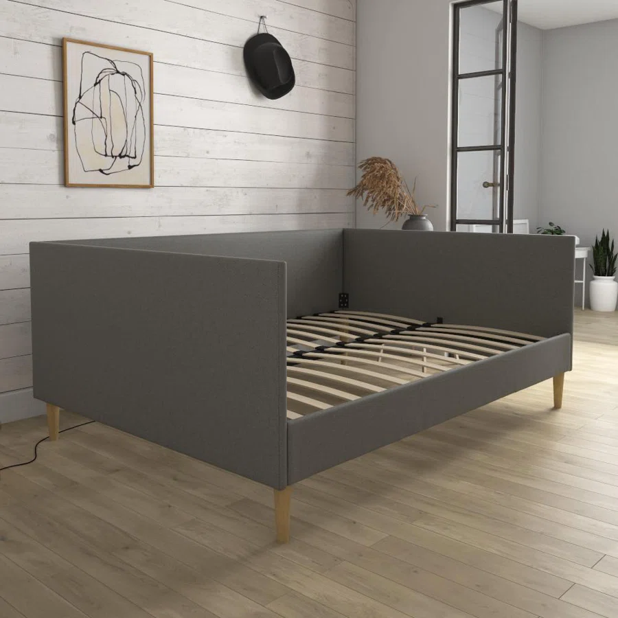 Chadlee Daybed