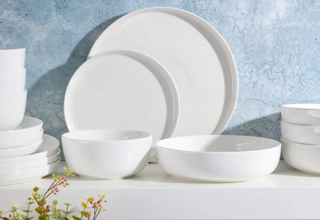 White Dinnerware Sets
