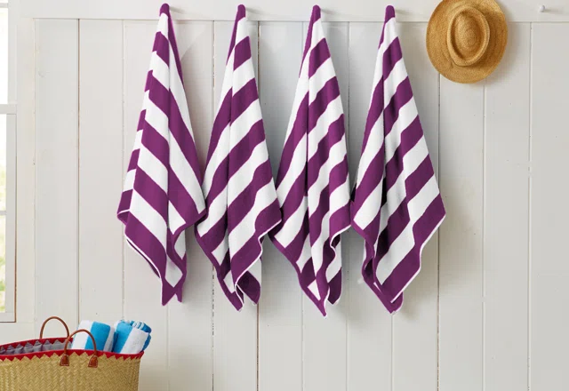 Must-Have White Bath Towels