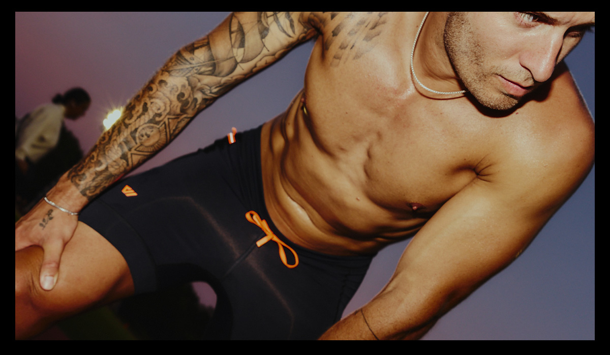 TORCH | DISTANCE HALF TIGHT