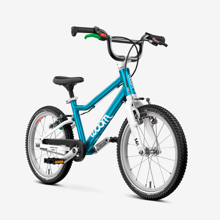 woom GO 3 in metallic blue