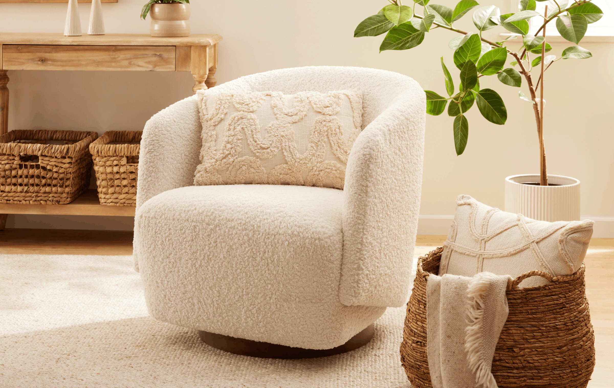 Sophie Swivel Chair