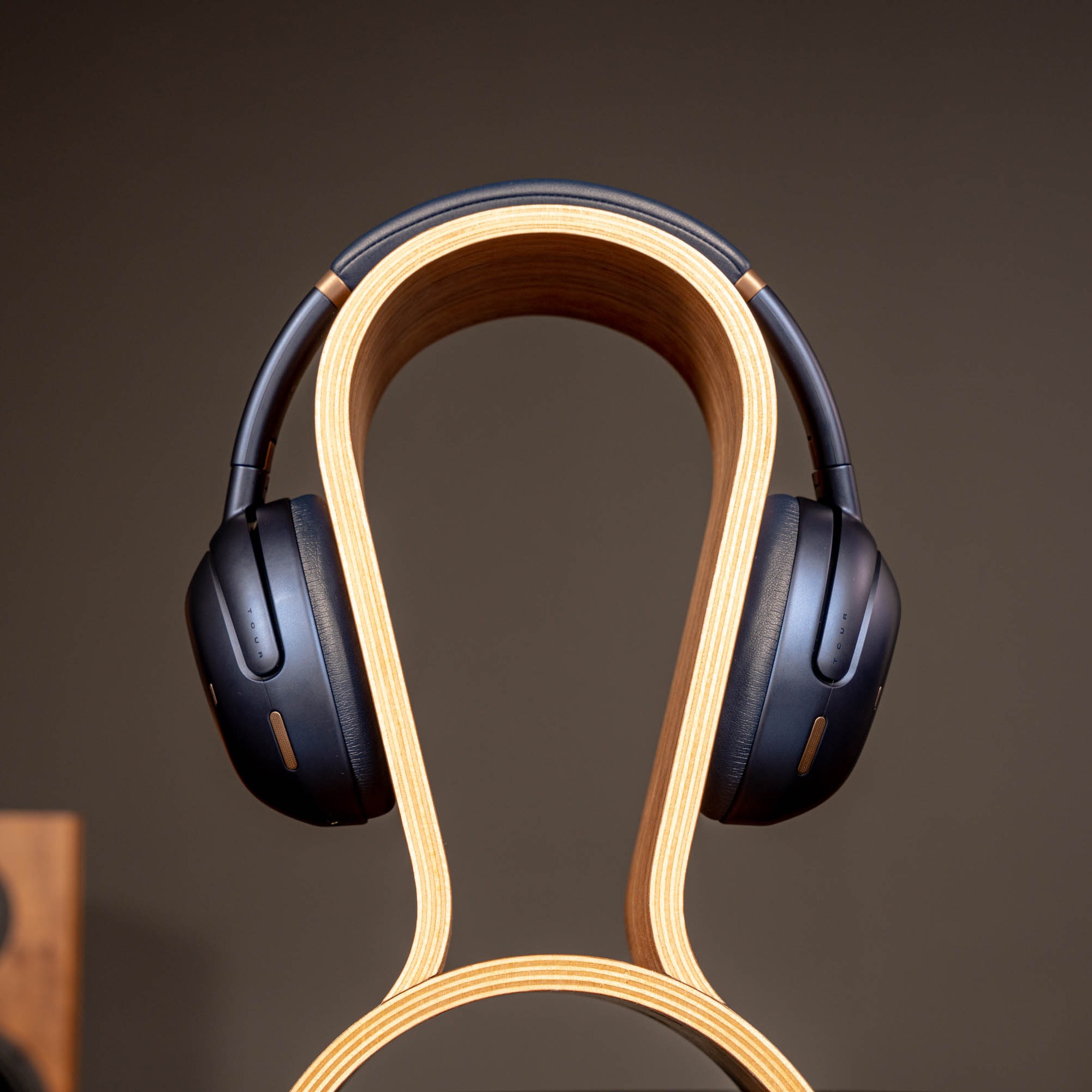 JBL Tour One M3