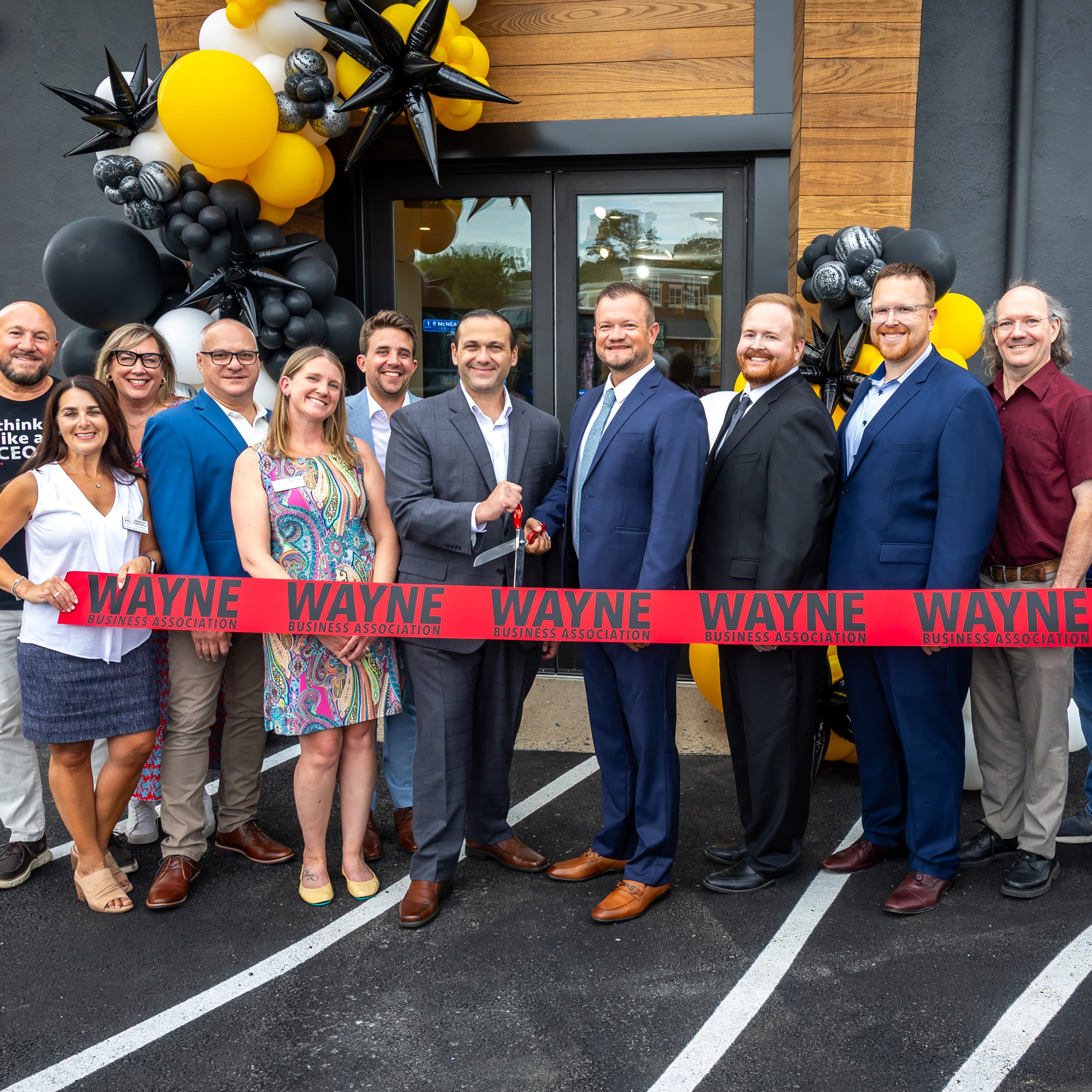 World Wide Stereo Wayne, PA Grand Opening Ribbon Cutting