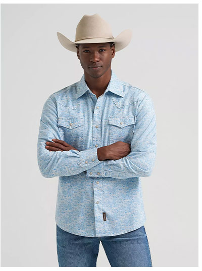 Men's Wrangler Retro® Premium Long Sleeve Western Snap Printed Shirt