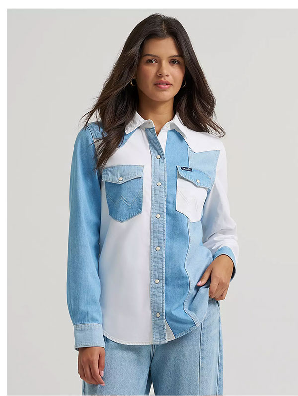 Women's Wrangler Pieced Denim Vintage Fit Snap Shirt