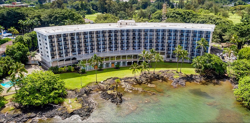 Hilo Hawaiian Hotel, Trademark Collection by Wyndham