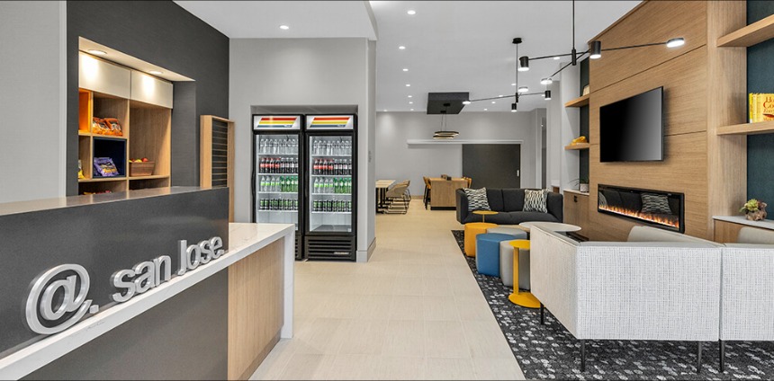 La Quinta Inn & Suites by Wyndham San Jose Airport – Downtown