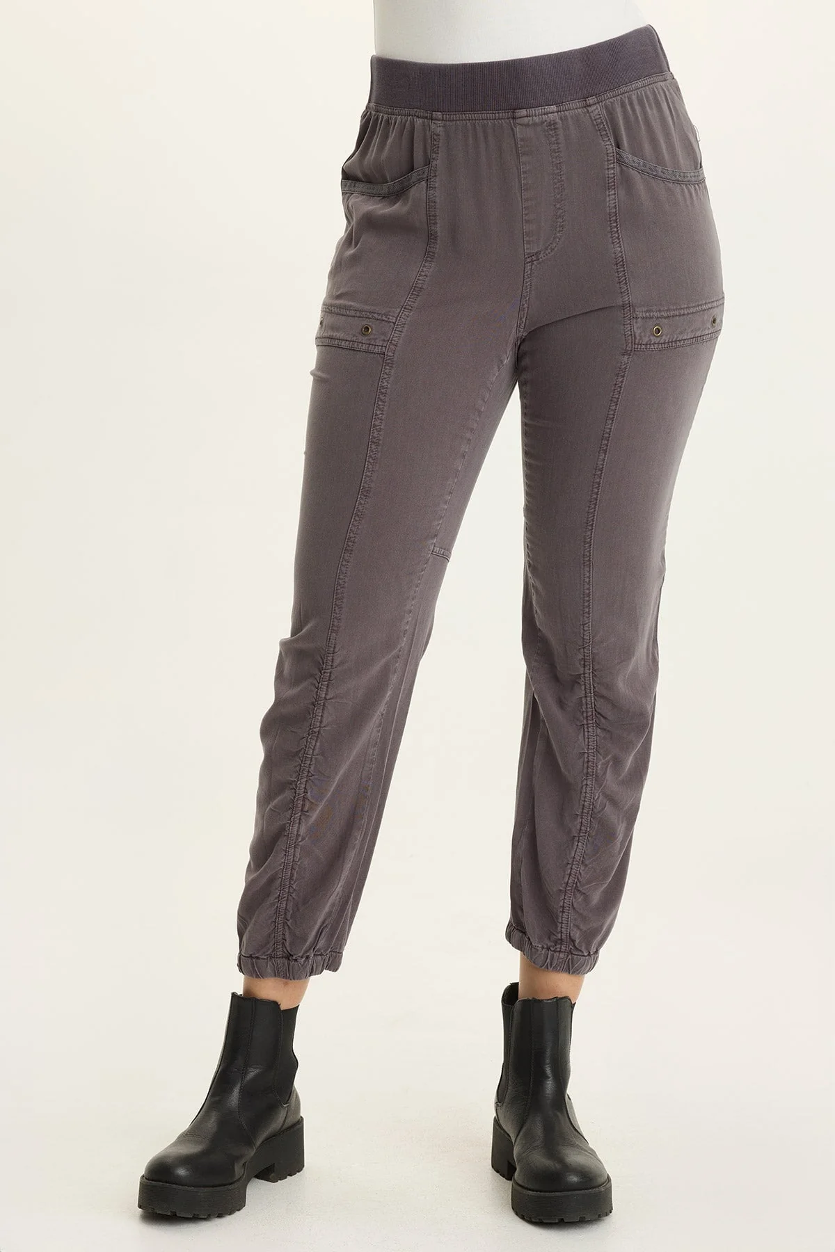 Image of Squire Twill Banded Hem Casual Pant