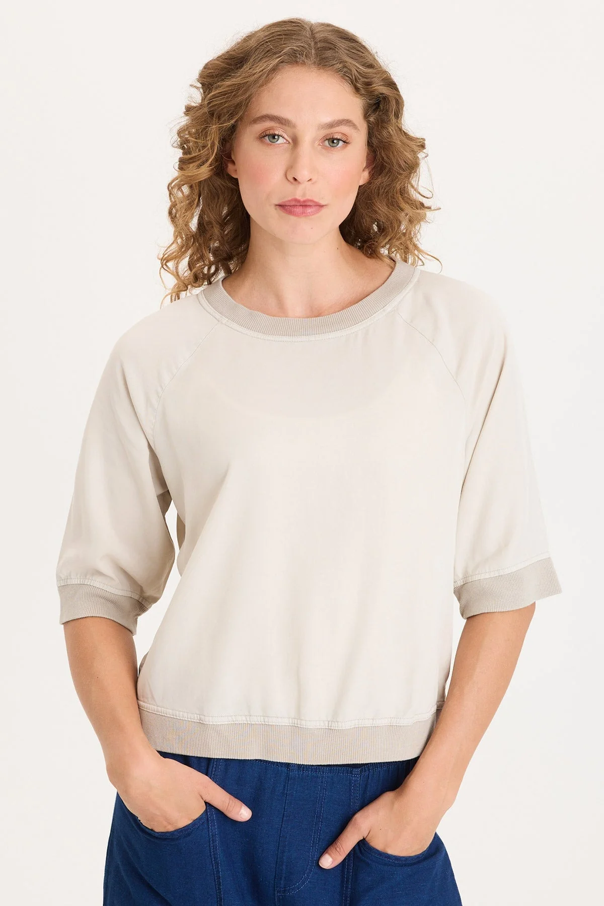 Image of Linton Twill/Rib Snap-Up Back Top