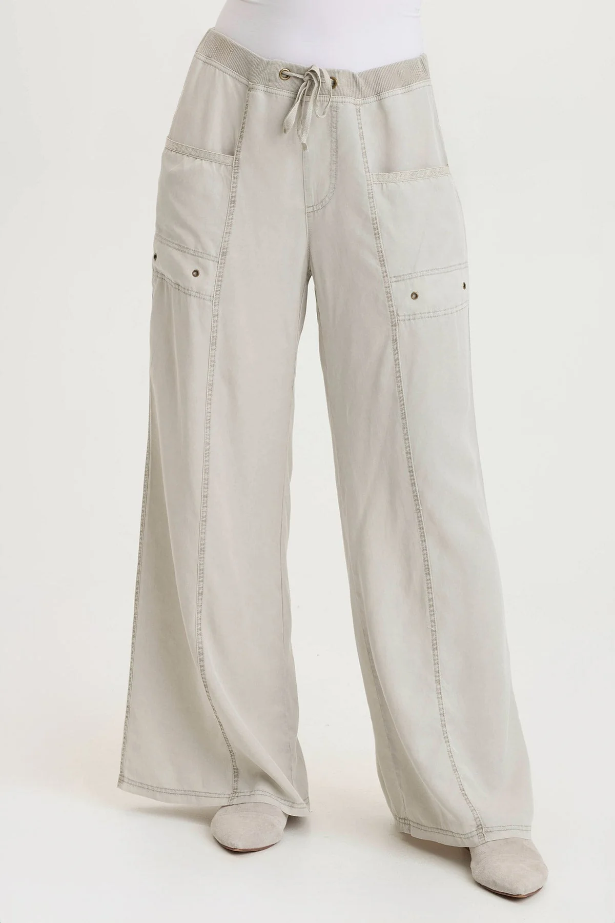 Image of Tarla Twill Dropped Pocket Wide Leg Pant