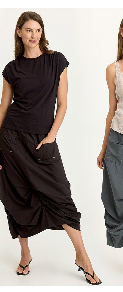 Hedvig Poplin Pleated Hem Skirt  in Black