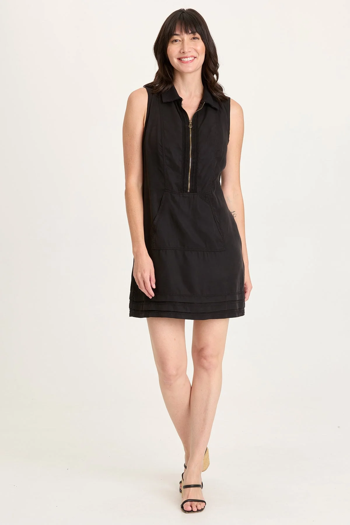Image of Noya Twill Kangaroo-Pocket Dress