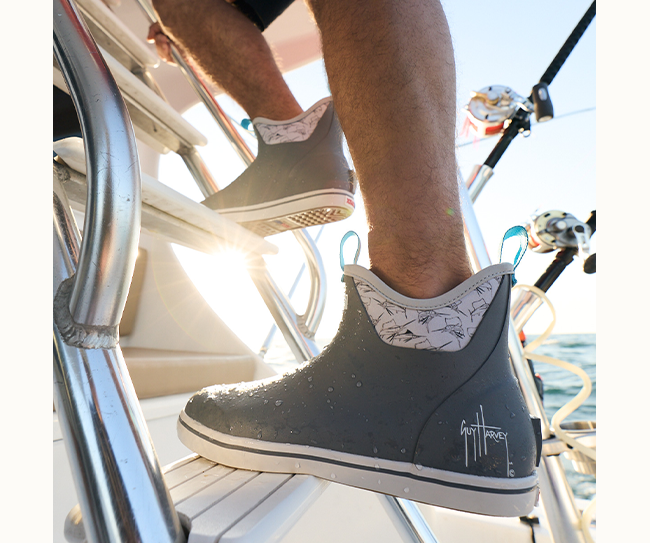 Men's Guy Harvey lifestyle image