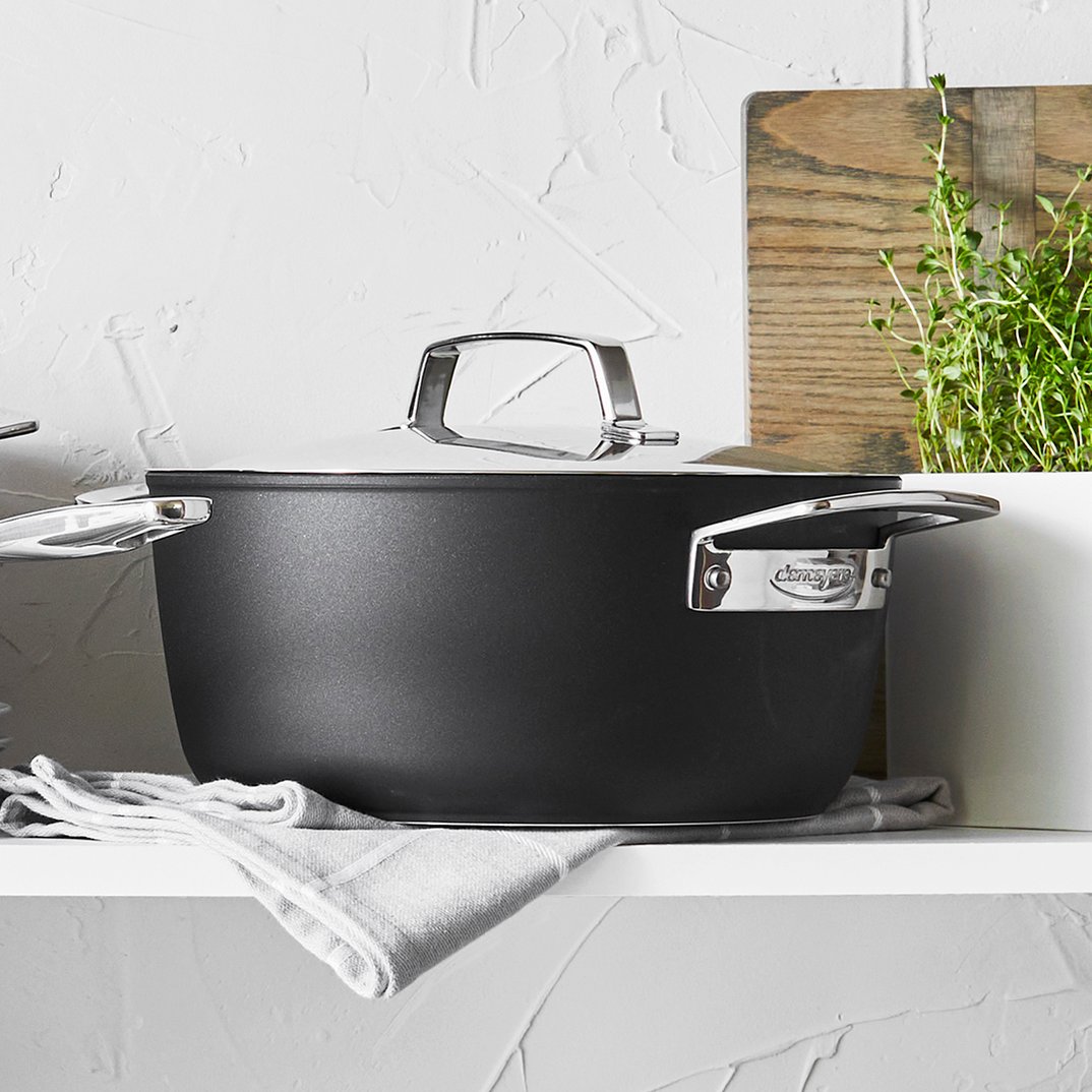 2.6-Quart Aluminum Nonstick Dutch Oven 