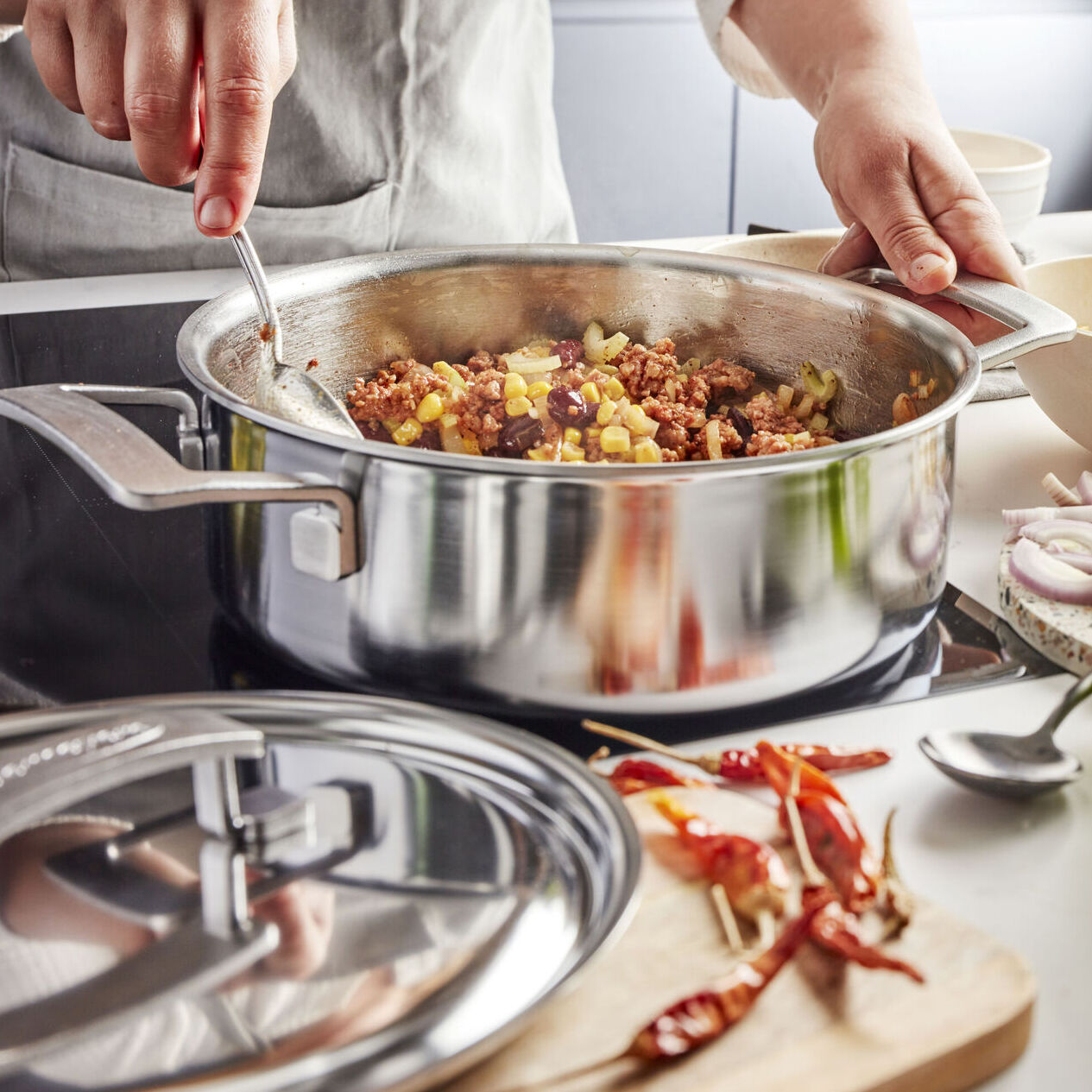 PRO 7-Inch Slim Chef's Knife