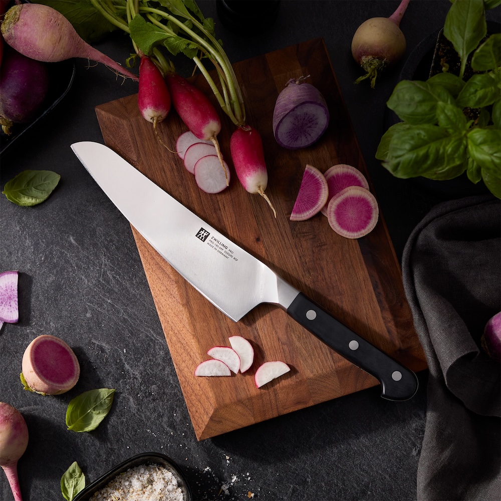 Pro 7-Inch Sous Chef's Knife